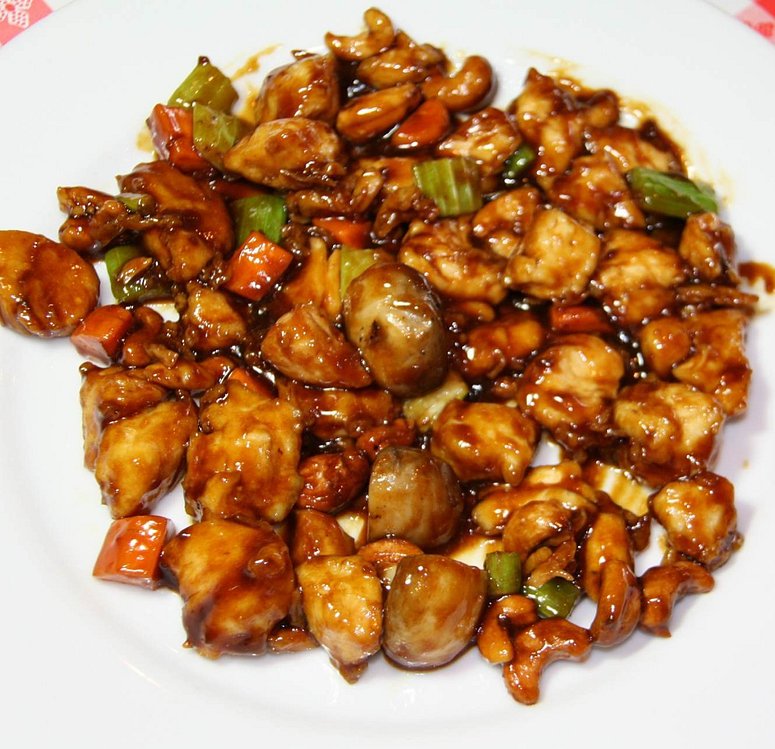 Chicken with Cashew Nut