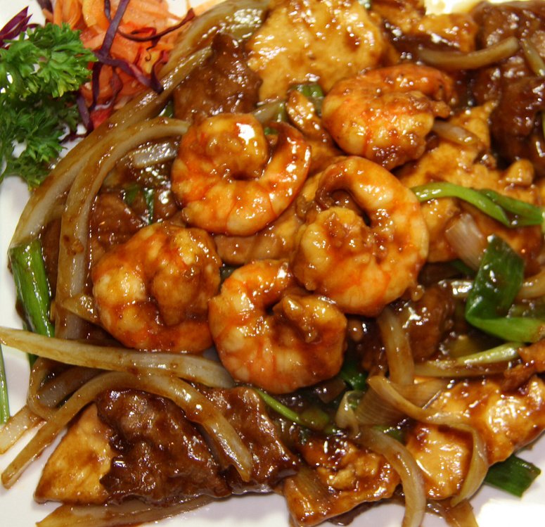 Beef, Chicken and Shrimp in Monogolian Style